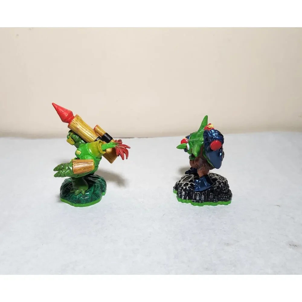 Skylanders Spyro's Adventure Boomer and Zook Video Game Figure 2011 Pre-owned
